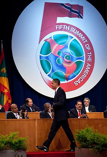 This photo shows the number 5 in the background behind Barack Obama at the fifth Summit of the Americas opening ceremony in 2009.